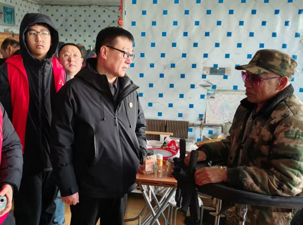 2026年新年前夕 郭明义爱心团队沟帮子福全爱心团队走访慰问困难群体