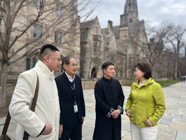 王余根博士受邀到访哥大、耶鲁开展艺术学术交流 王余根博士受邀到访哥大、耶鲁开展艺术学术交流