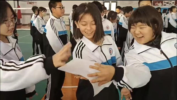 “心愿启航”速优公益实践团队助力盘锦弘毅中学新生适应初中生活 “心愿启航”速优公益实践团队助力盘锦弘毅中学新生适应初中生活